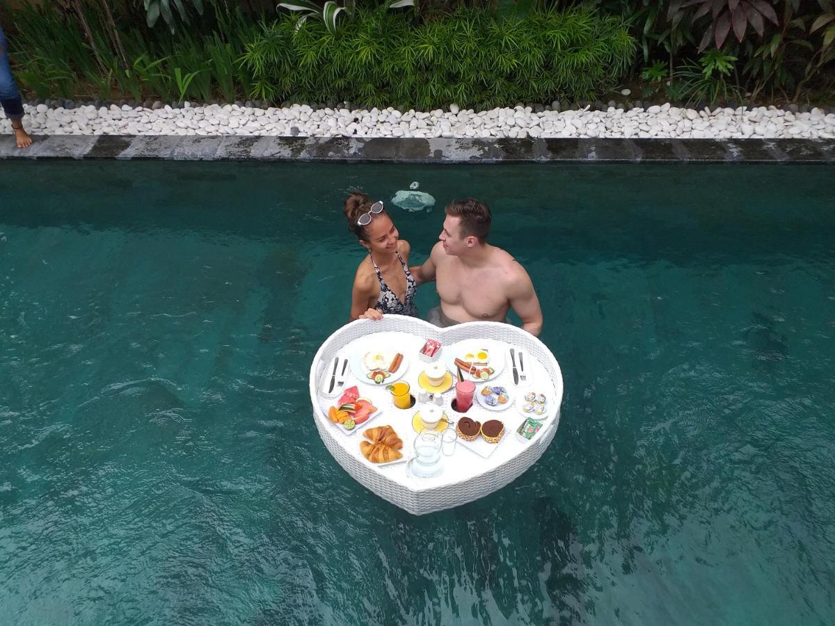 Joglo Villa Bali Penatih Esterno foto